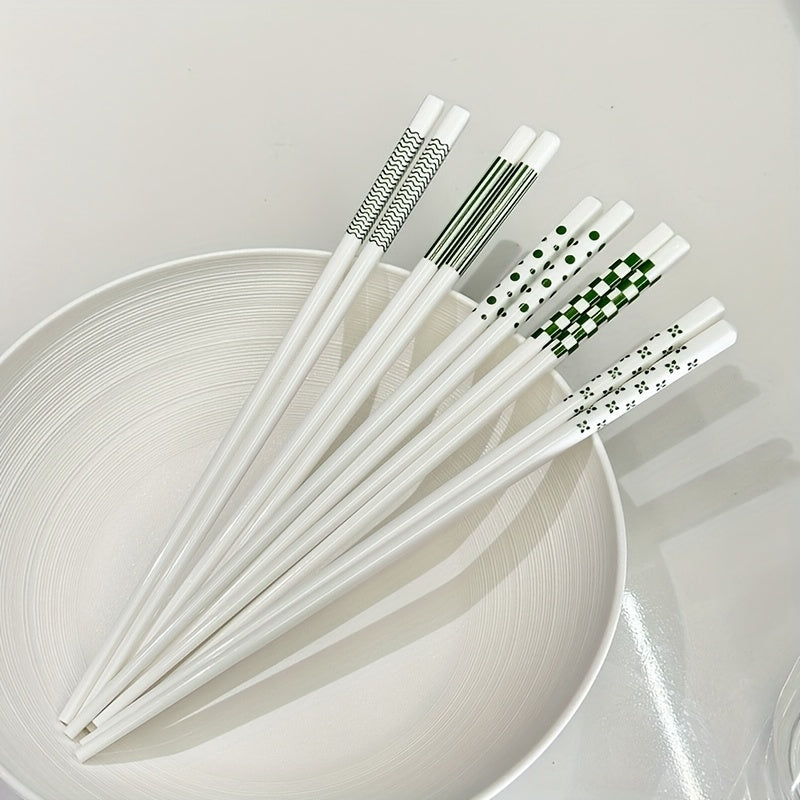 Set of 5\u002F10 Ceramic Chopsticks with Green Pattern